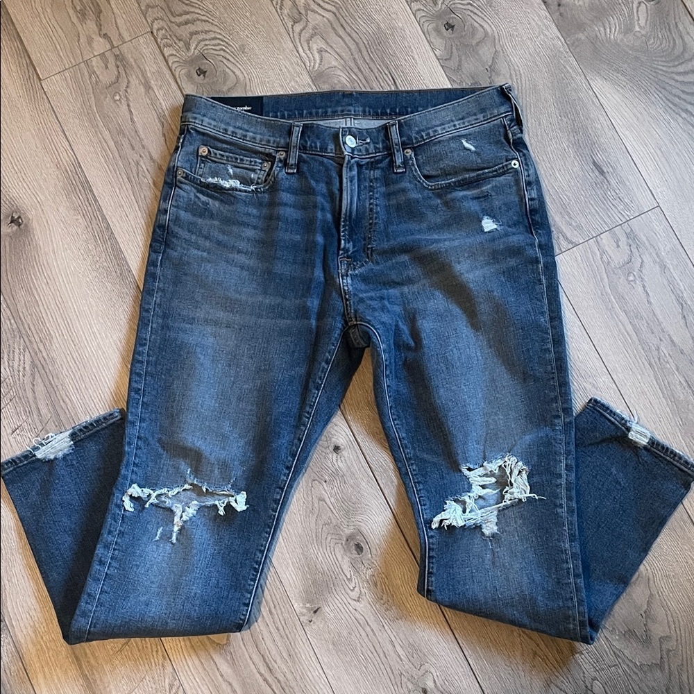 Abercrombie & Fitch Men's Ripped Denim Jeans
